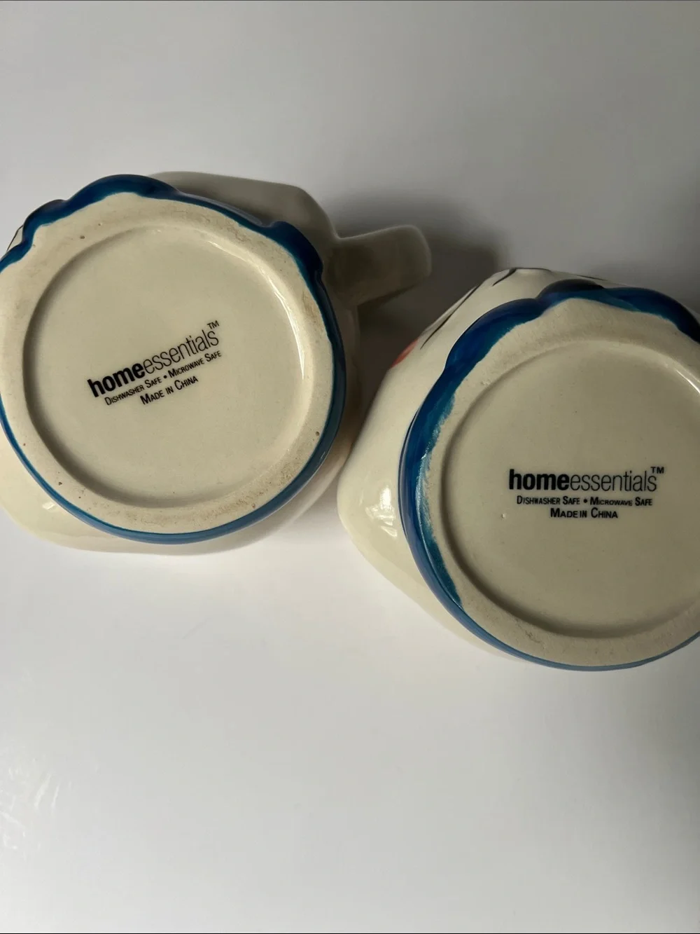 Home Essentials Cream Cat Face Ceramic Mugs with Blue Bows and Green Eyes